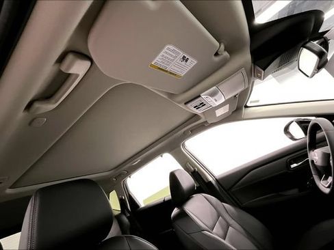 New 2025 Nissan Rogue SL w/ Tech Package AWD/4WD image 33