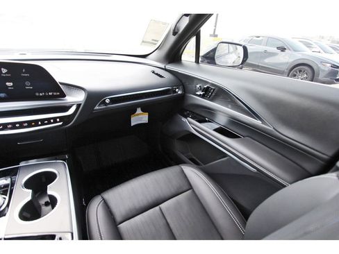 New 2025 Cadillac Lyriq Sport image 10