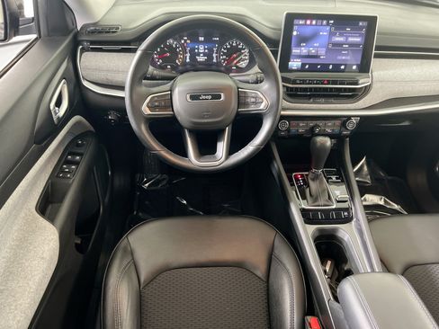 Used 2022 Jeep Compass Latitude w/ Convenience Group AWD/4WD image 21