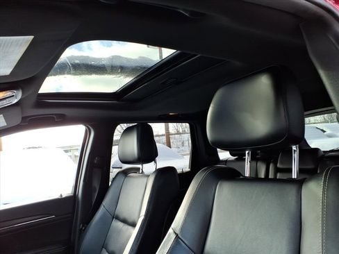 Used 2014 Jeep Grand Cherokee Limited w/ Trailer Tow Group IV image 14