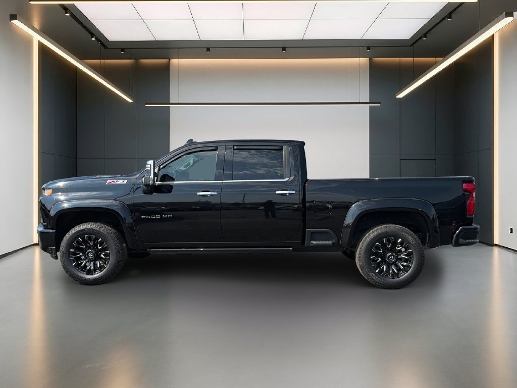 Certified 2022 Chevrolet Silverado 2500 LTZ w/ Z71 Chrome Sport Edition AWD/4WD image 2