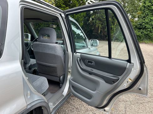 Used 1998 Honda CR-V EX image 35