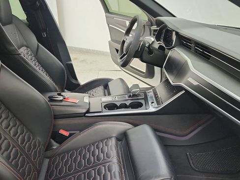 Used 2022 Audi RS 6 AWD/4WD image 29