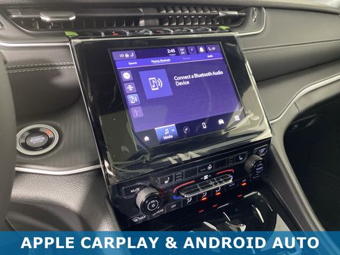 New 2025 Jeep Grand Cherokee L Altitude image 3