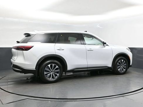 Certified 2026 INFINITI QX60 Pure w/ Cargo Package FWD image 8