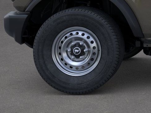 New 2025 Ford Bronco 2-Door AWD/4WD image 21