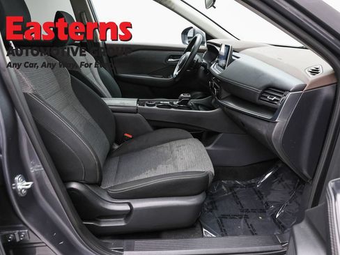 Used 2023 Nissan Rogue SV AWD/4WD image 24