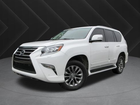 Used 2018 Lexus GX 460 Luxury w/ Preferred Accessory Package AWD/4WD image 1