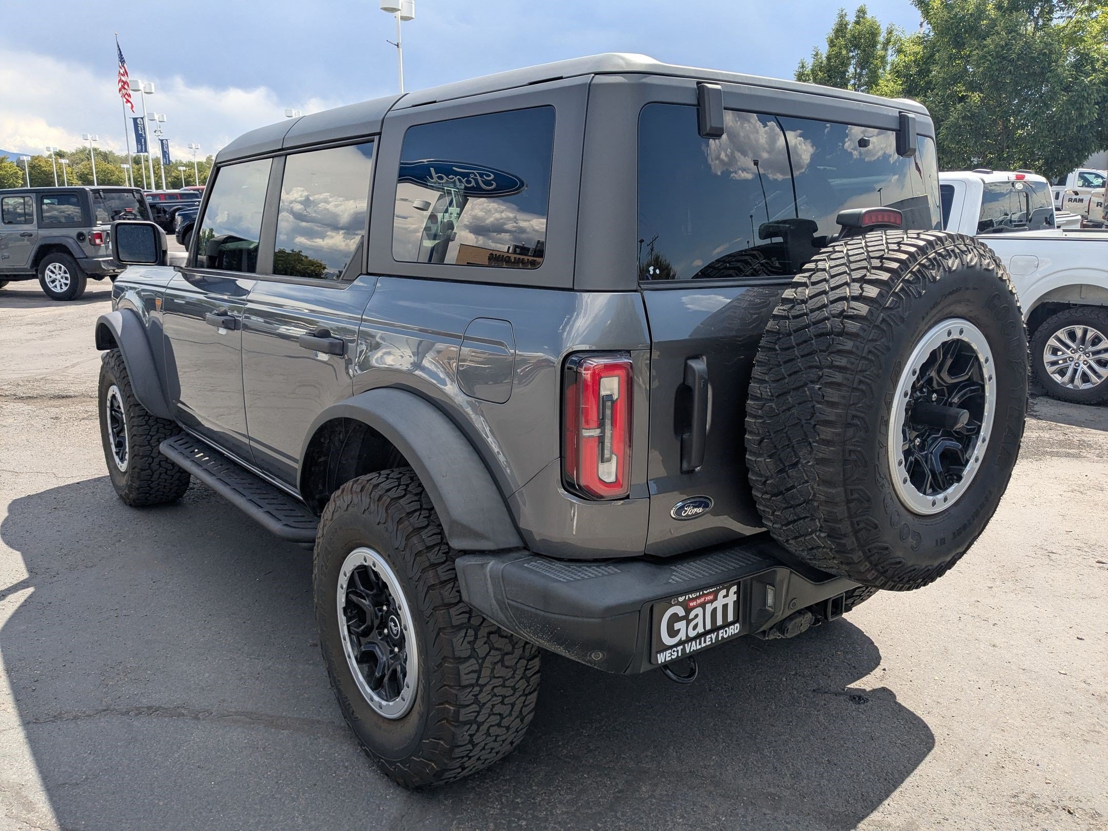 Used 2022 Ford Bronco Badlands AWD/4WD image 5