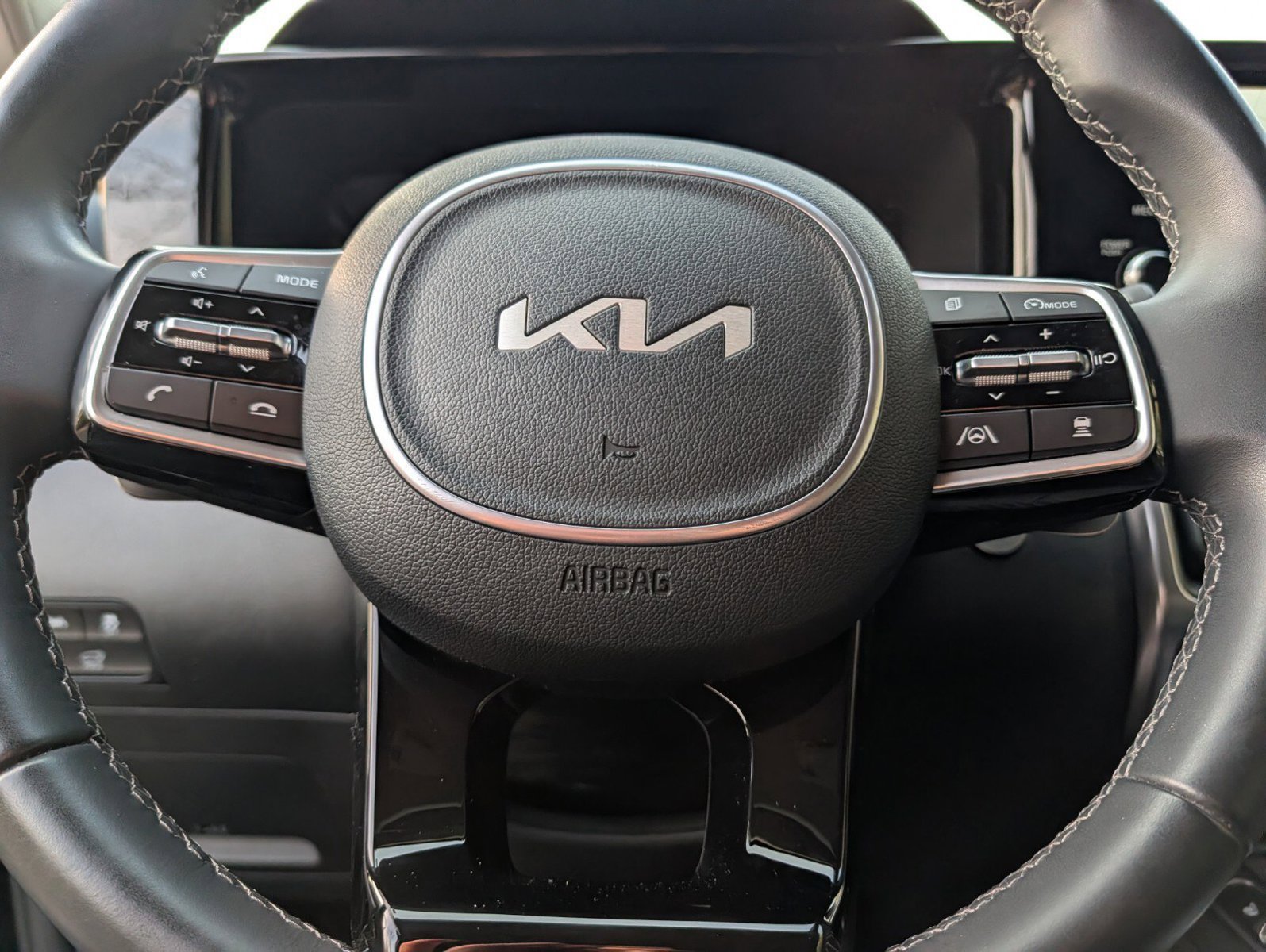 Used 2023 Kia Sorento EX AWD/4WD image 34