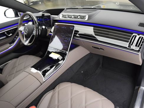 New 2026 Mercedes-Benz Maybach S 580 4MATIC image 14