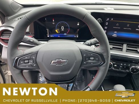 New 2026 Chevrolet Trax RS w/ Driver Confidence Package FWD image 12