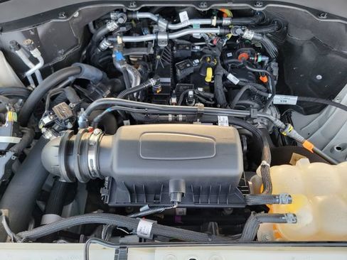 Certified 2023 Ford Explorer XLT w/ Equipment Group 202A AWD/4WD image 40