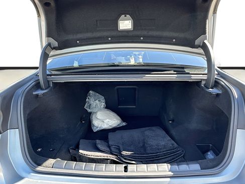 Certified 2023 BMW 760i xDrive image 29