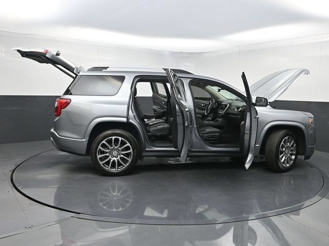 Used 2023 GMC Acadia Denali w/ Denali Ultimate Package AWD/4WD image 39