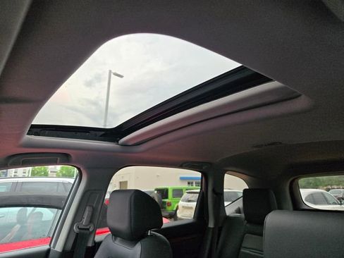 Used 2019 Honda CR-V EX-L image 6