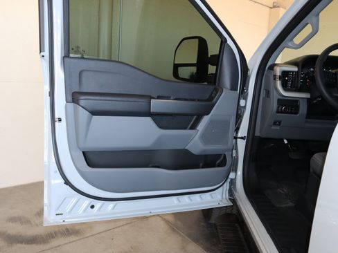 New 2026 Ford F250 XL w/ STX Appearance Package AWD/4WD image 32