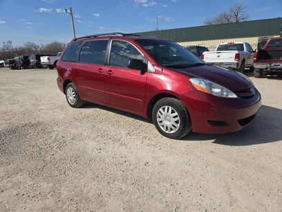 Used 2008 Toyota Sienna CE