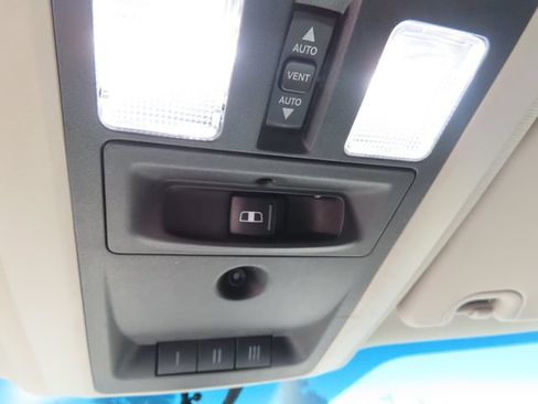Used 2012 RAM 1500 Sport w/ Sport Premium Group AWD/4WD image 31