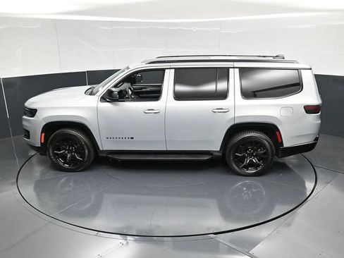 Certified 2024 Jeep Wagoneer Series II AWD/4WD image 53