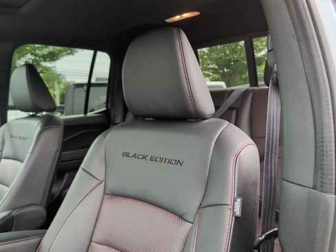 Used 2022 Honda Ridgeline Black Edition image 16