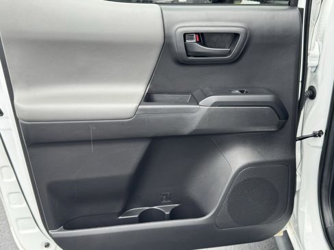 Used 2023 Toyota Tacoma SR image 26