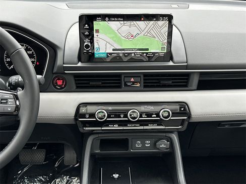 New 2025 Honda Pilot Touring image 21