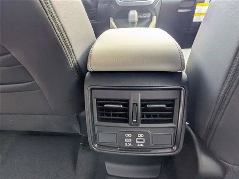 New 2025 Subaru Forester Limited image 13