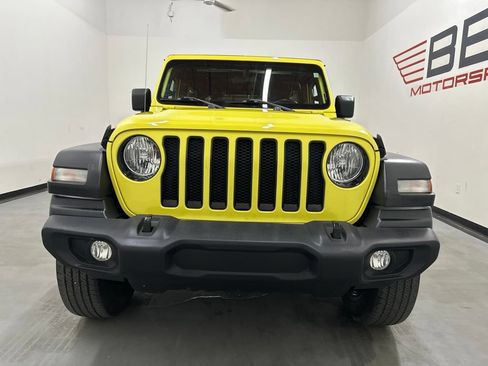 Used 2022 Jeep Wrangler Unlimited Sport AWD/4WD image 4