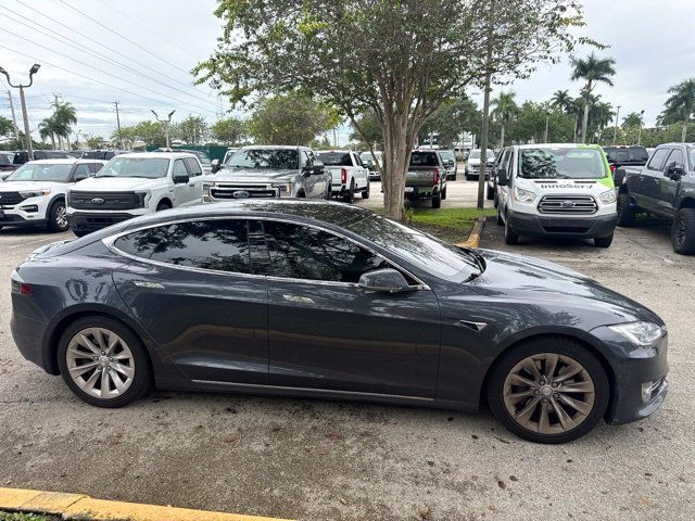 Used 2018 Tesla Model S 75D AWD/4WD image 3