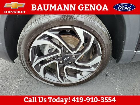 Used 2025 Chevrolet TrailBlazer RS w/ Convenience Package AWD/4WD image 26