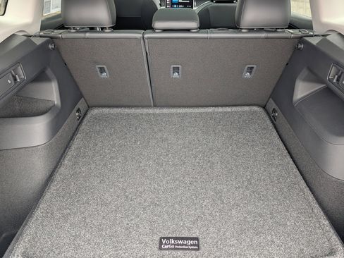 New 2026 Volkswagen Tiguan SE AWD/4WD image 4