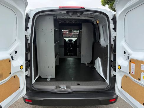 Used 2022 Ford Transit Connect XL FWD image 10