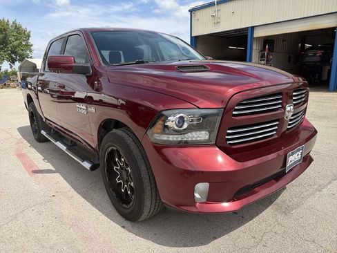 Used 2016 RAM 1500 Sport RWD image 9
