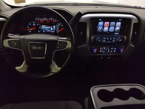 Used 2018 GMC Sierra 1500 SLE w/ SLE Value Package RWD image 22