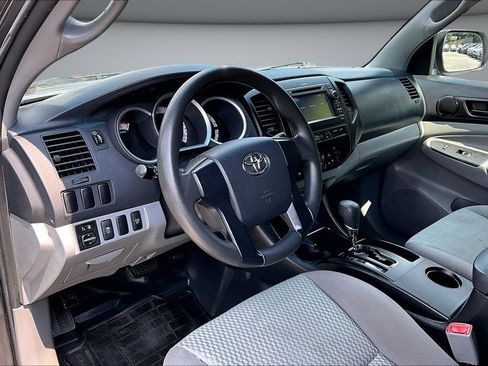 Used 2013 Toyota Tacoma 4x4 Double Cab image 17