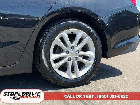 Used 2016 Chevrolet Malibu LT FWD image 9