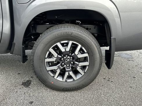 New 2026 Nissan Frontier SV w/ SV Convenience Package image 14