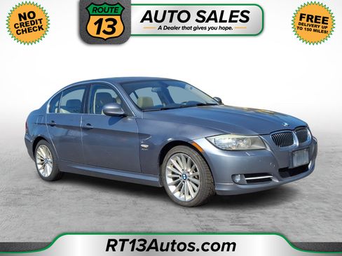 Used 2011 BMW 335i xDrive Sedan AWD/4WD image 1