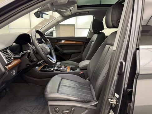 Certified 2023 Audi Q5 2.0T Premium Plus w/ Premium Plus Package AWD/4WD image 17