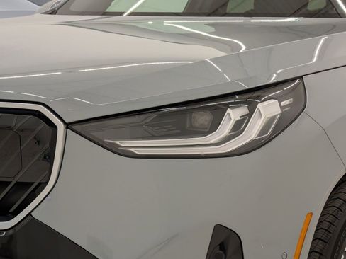 New 2026 BMW X3 xDrive30 w/ Premium Package AWD/4WD image 11