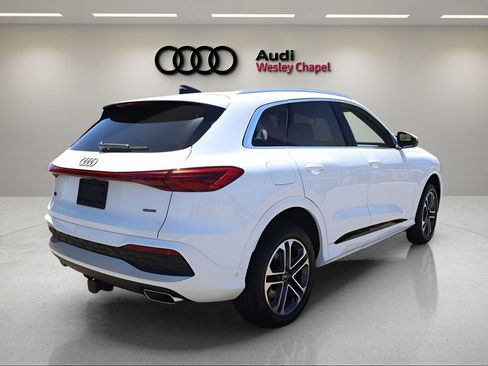 New 2026 Audi Q5 Premium AWD/4WD image 5