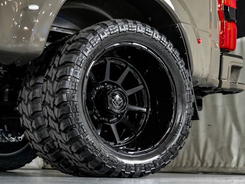 Used 2026 Ford F450 Platinum AWD/4WD image 59