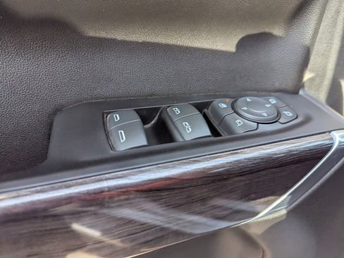 Certified 2021 Chevrolet Silverado 1500 LTZ w/ Z71 Off-Road Package image 29