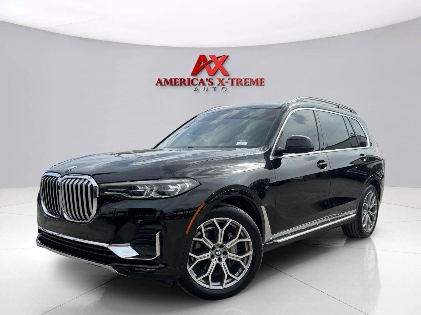 Used 2019 BMW X7 xDrive40i w/ Cold Weather Package AWD/4WD image 1