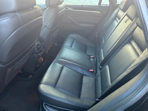 Used 2013 BMW X6 xDrive35i image 11