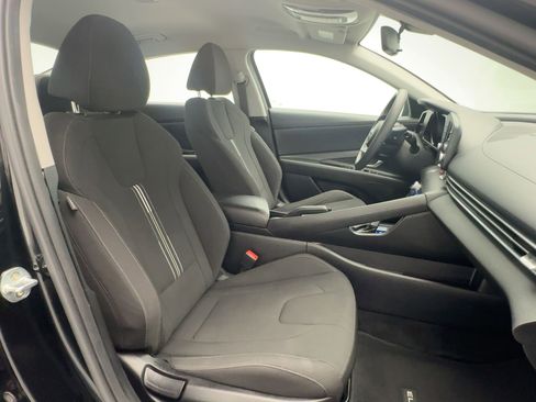 Used 2021 Hyundai Elantra SEL image 28