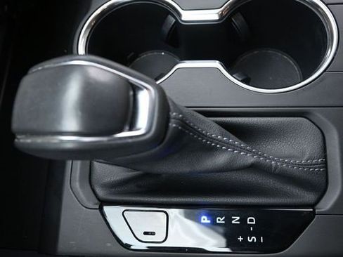 Used 2022 Toyota Highlander XLE image 39