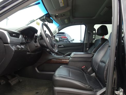 Used 2015 Chevrolet Tahoe LT AWD/4WD image 8