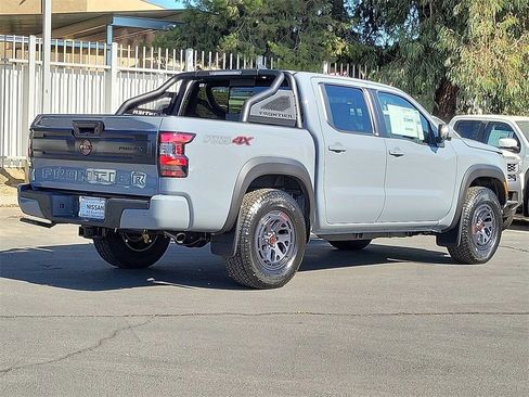 New 2025 Nissan Frontier PRO-4X w/ Pro Premium Package image 2